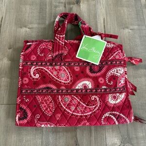 NEW Vera Bradley Hanging Organizer Mesa Red Toiletry Bag Travel Paisley